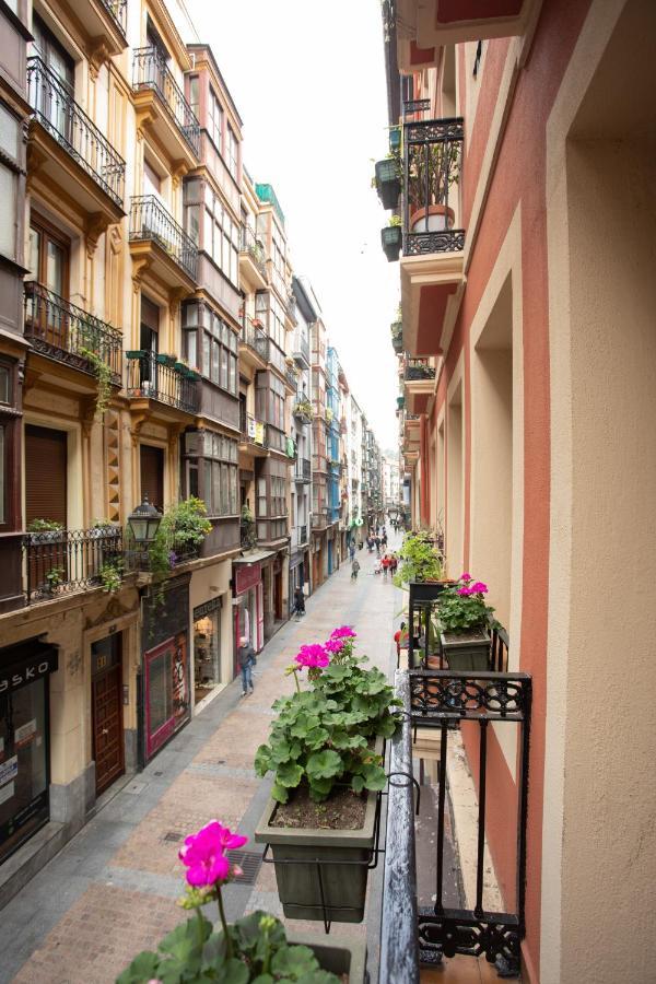 Апартаменти Acogedor Apartamento En El Centro Del Casco Viejo Більбао Екстер'єр фото