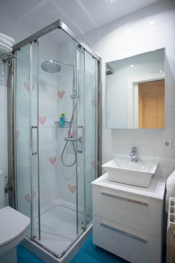 Апартаменти Acogedor Apartamento En El Centro Del Casco Viejo Більбао Екстер'єр фото