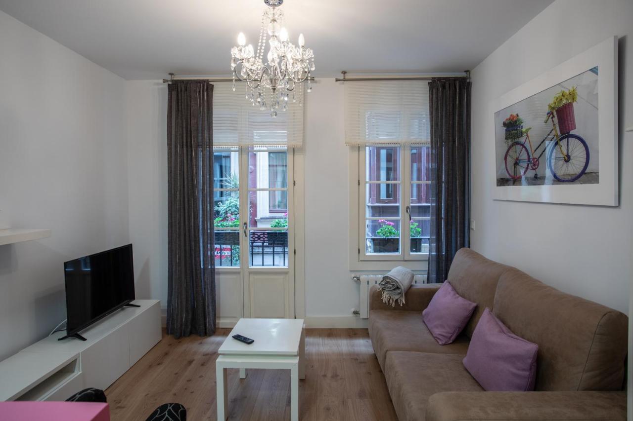 Апартаменти Acogedor Apartamento En El Centro Del Casco Viejo Більбао Екстер'єр фото
